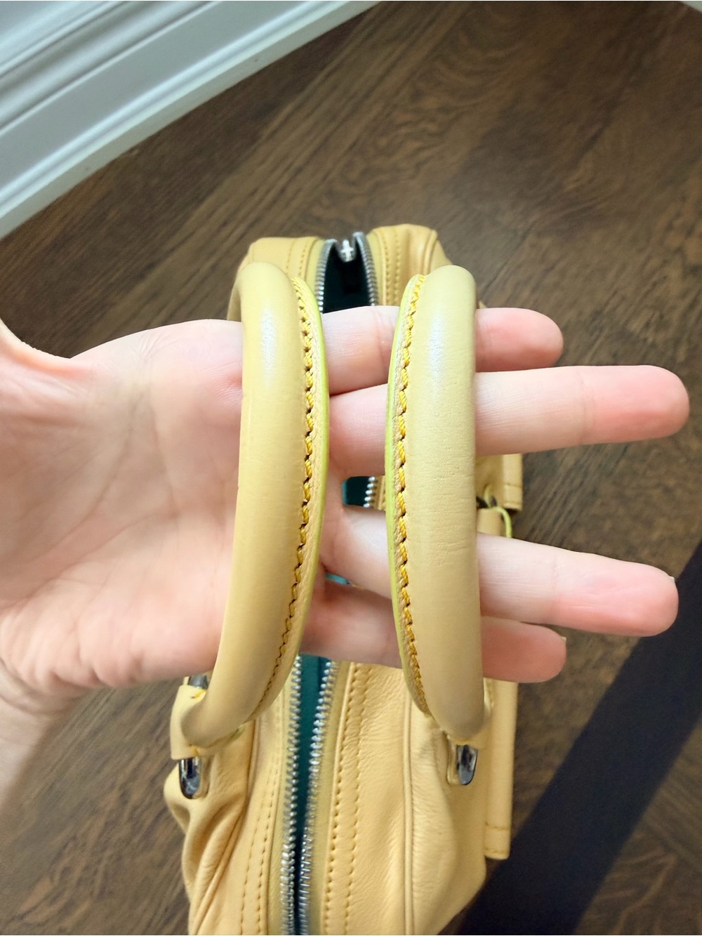 Y2K Vintage 2000’S MARC JACOBS Venetia Light Yellow Leather Purse Bag Made Italy - Picture 7 of 16